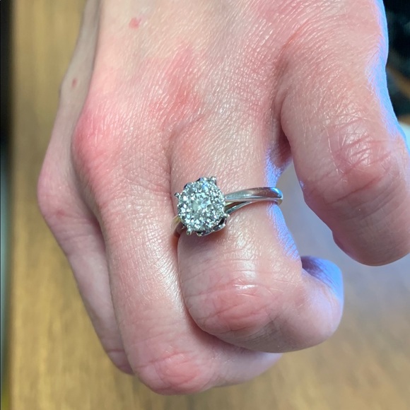 14K Engagement Diamond Cluster Ring - Picture 1 of 5